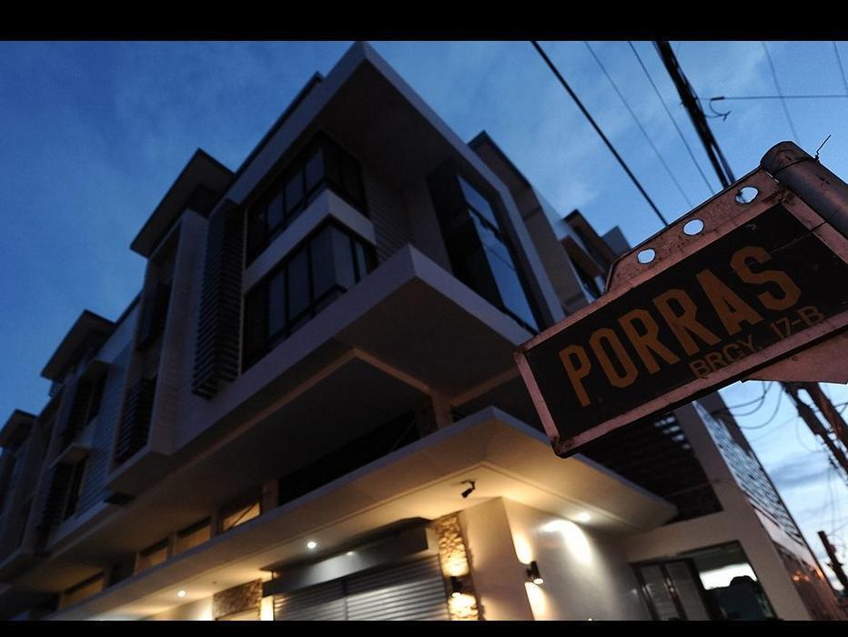 Infinity Suites Davao Stadt Exterior foto